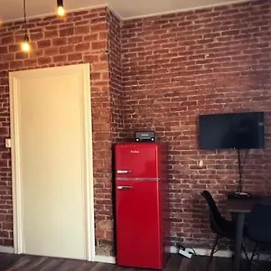 Queens Beachhouse Apartment